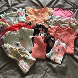 Baby clothes bundle